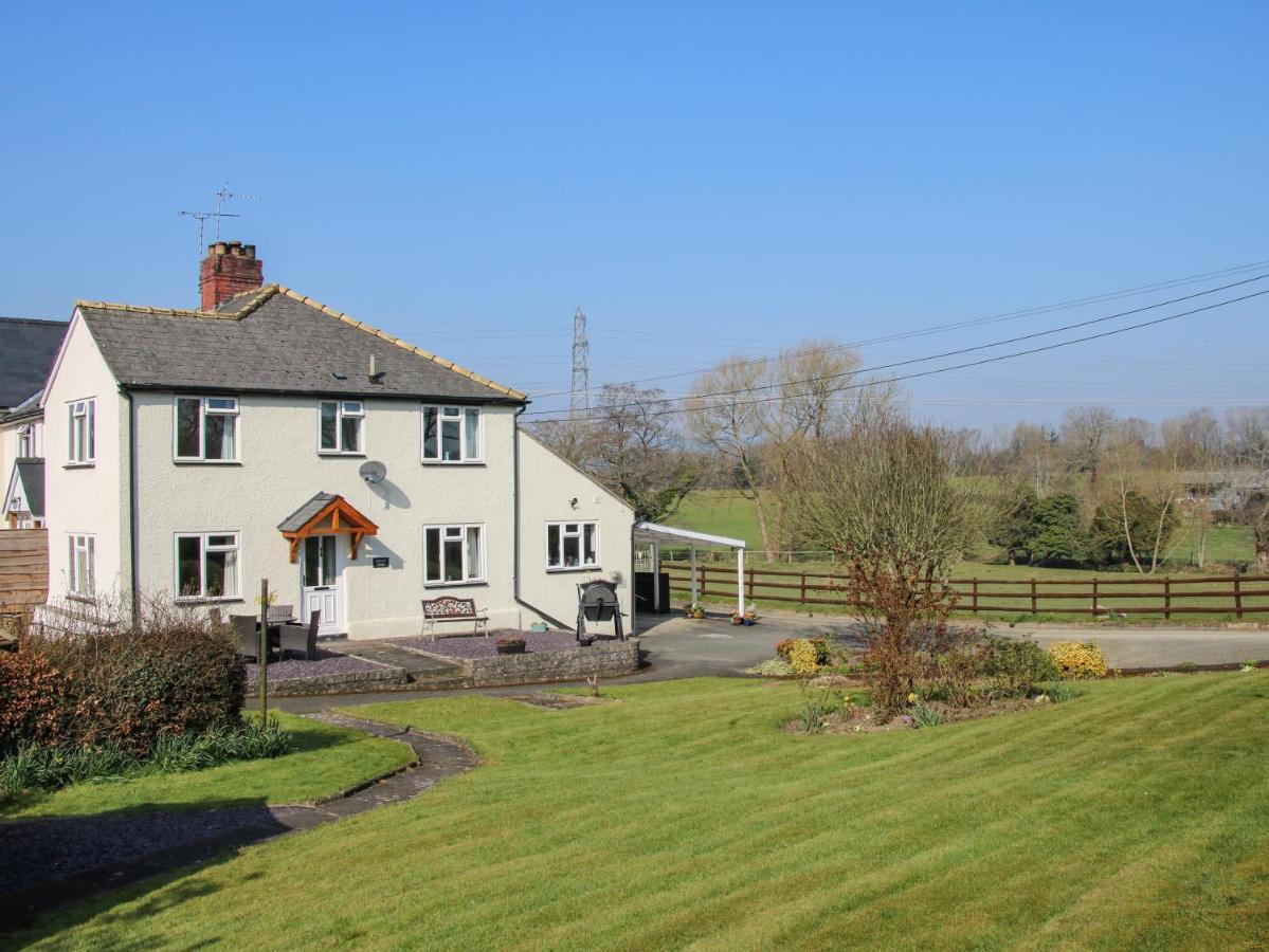 Villa Belmont Bridge Oswestry Esterno foto