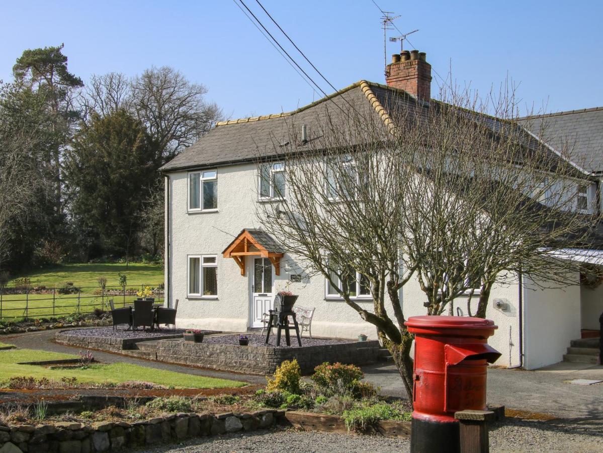 Villa Belmont Bridge Oswestry Esterno foto